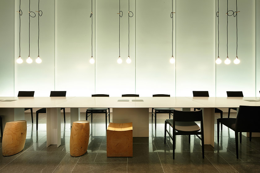 비즈니스 코너